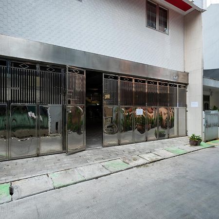 Oyo Life 3284 Pademangan 3 Residence Джакарта Экстерьер фото